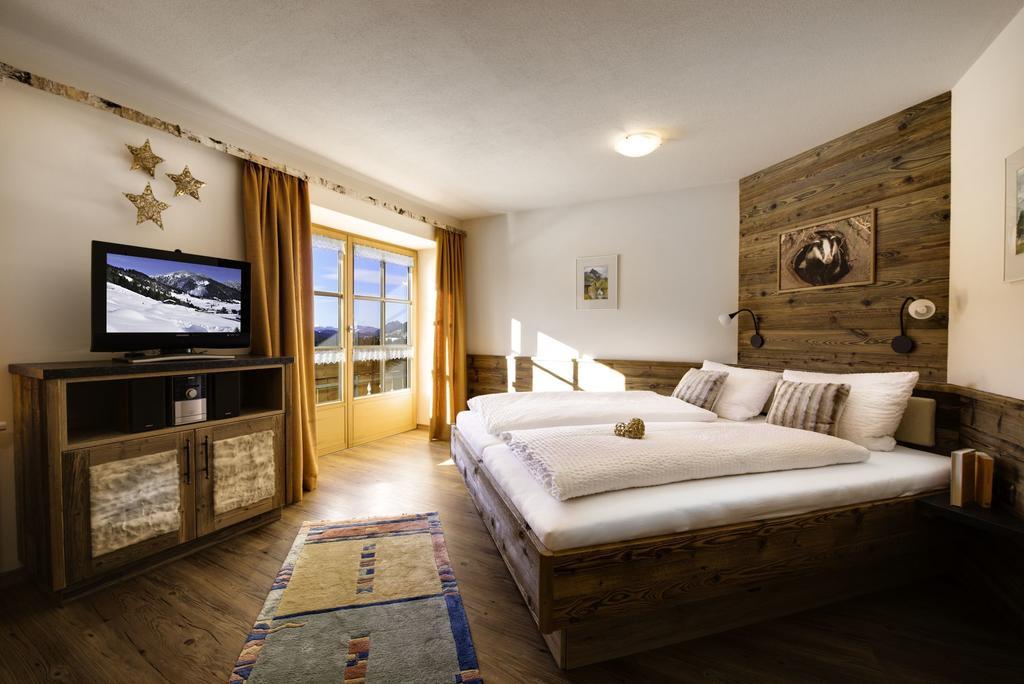 Siplinger Suites - Ferienwohnungen - Sauna Und Fitness بالديرشفانغ الغرفة الصورة